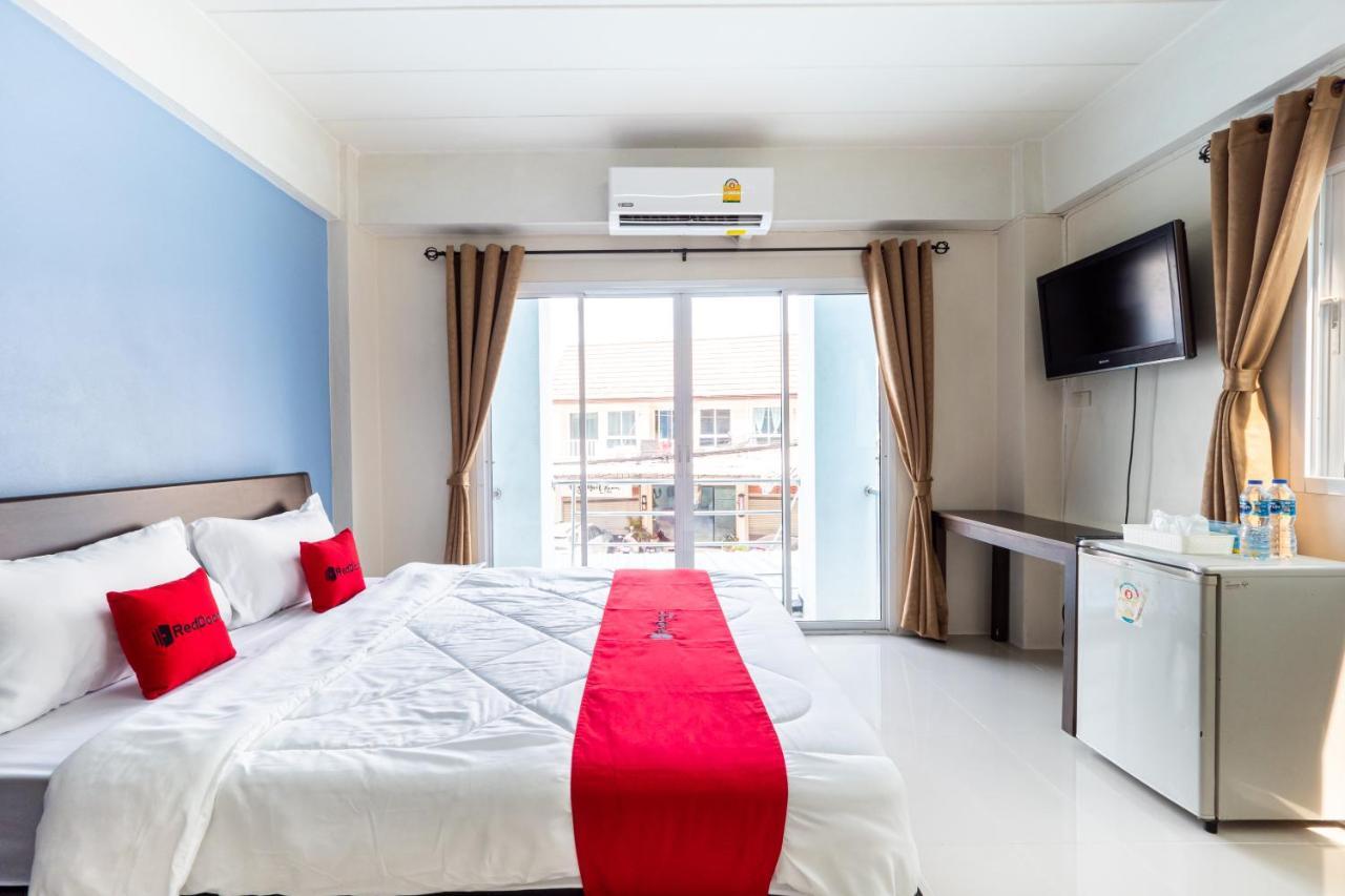 Si Fah At Bangsaen Hotel Ban Rong Khoei Esterno foto