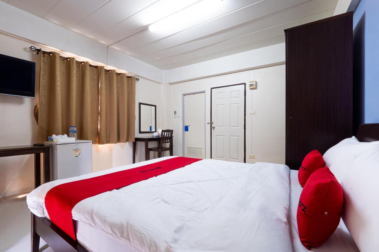 Si Fah At Bangsaen Hotel Ban Rong Khoei Esterno foto