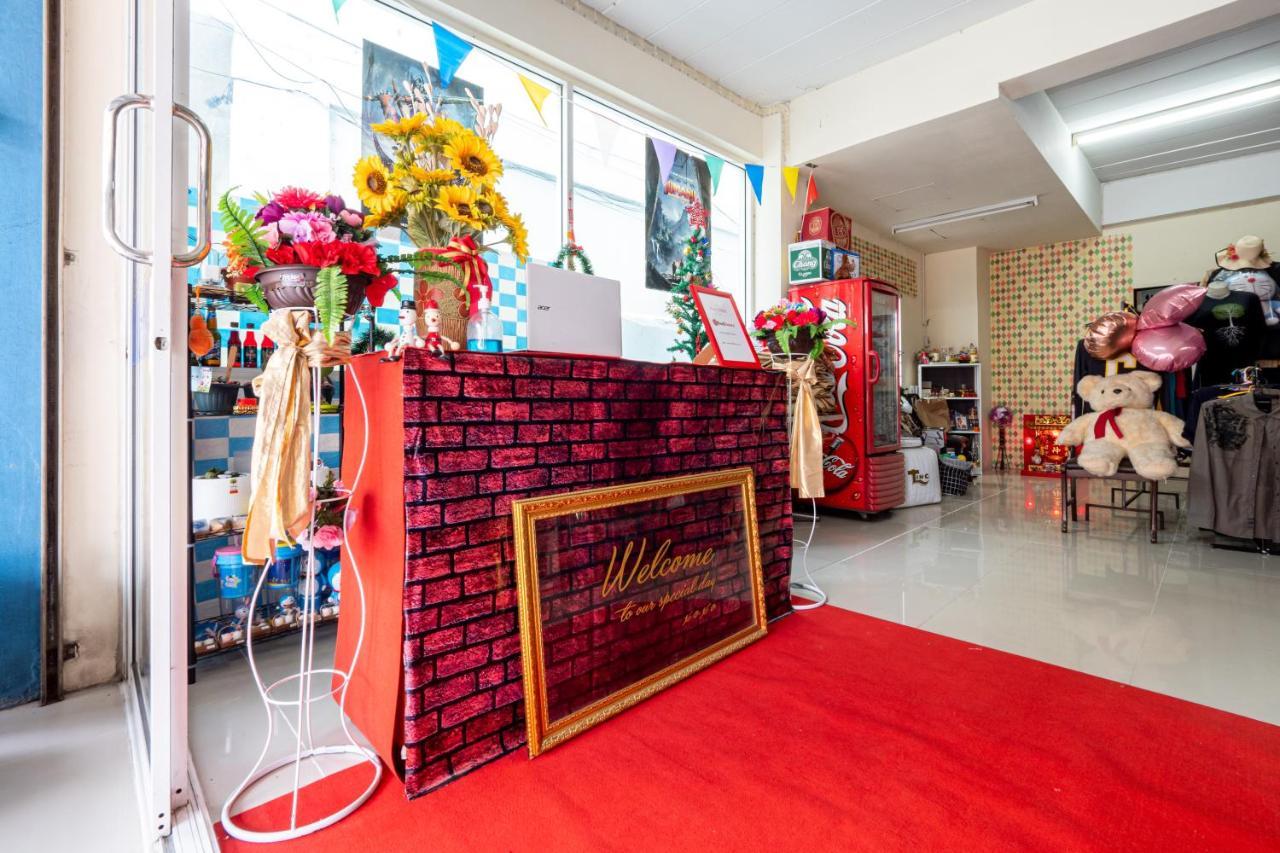 Si Fah At Bangsaen Hotel Ban Rong Khoei Esterno foto