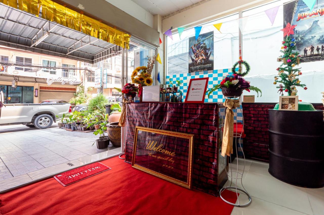 Si Fah At Bangsaen Hotel Ban Rong Khoei Esterno foto